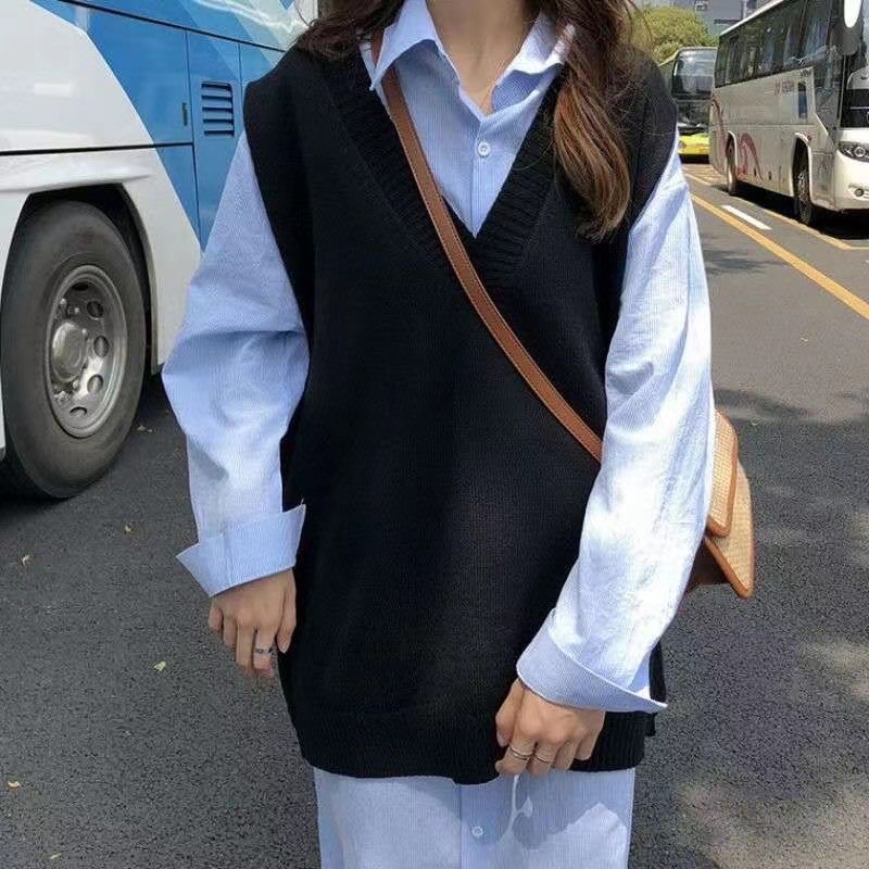 Áo len gile nữ trơn, form rộng vintage 2hand si tuyển - Helia House