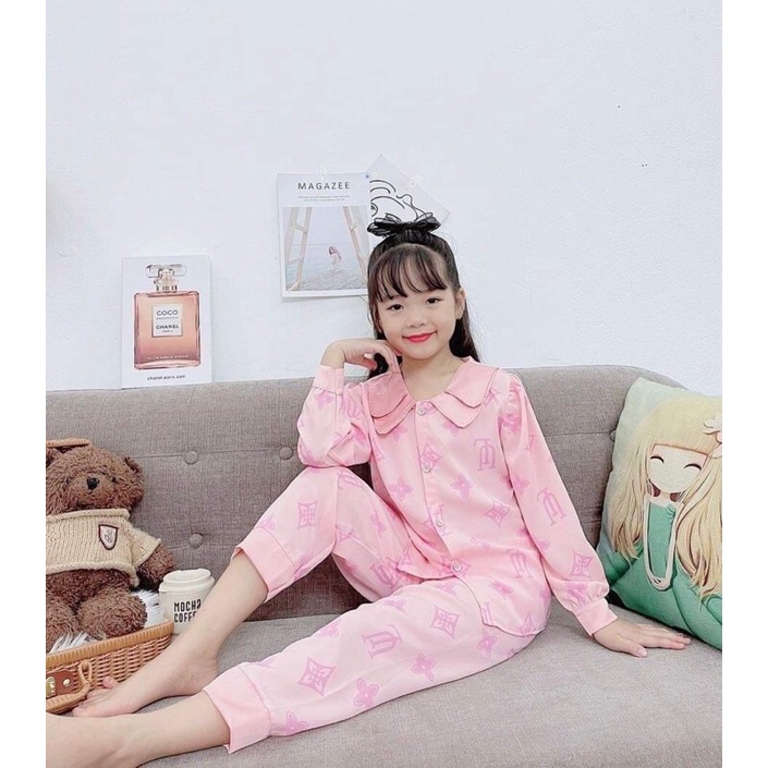 sale bộ lụa dài bé gái