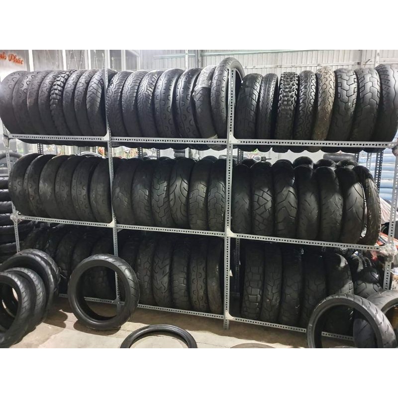 Lốp xe máy gắn mâm 18 in. size từ 70-18..đến...130-18. hàng cũ tháo xe còn đẹp giá rẻ cực tốt