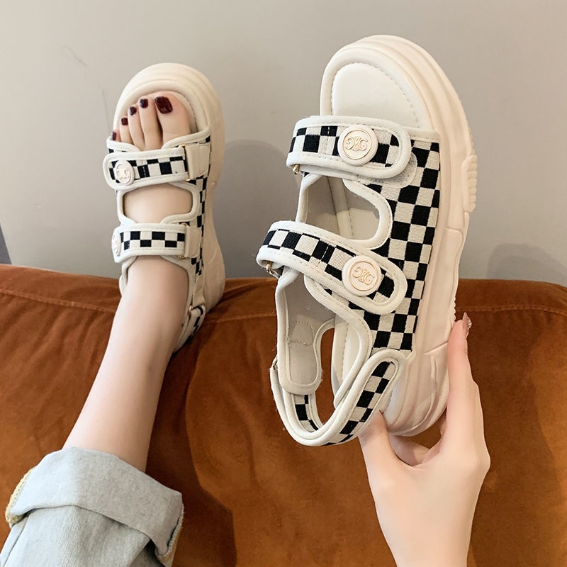 Giày Sandal Quai Dán Đế Dày Chống Trượt Phong Cách Hàn Quốc Mới Cho Nữ