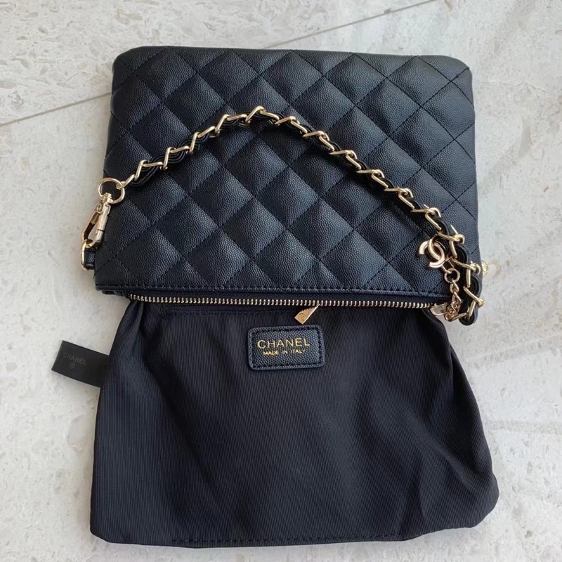 ví Chanel Vip gift size 24x18 và 20x14 ( AUTH)