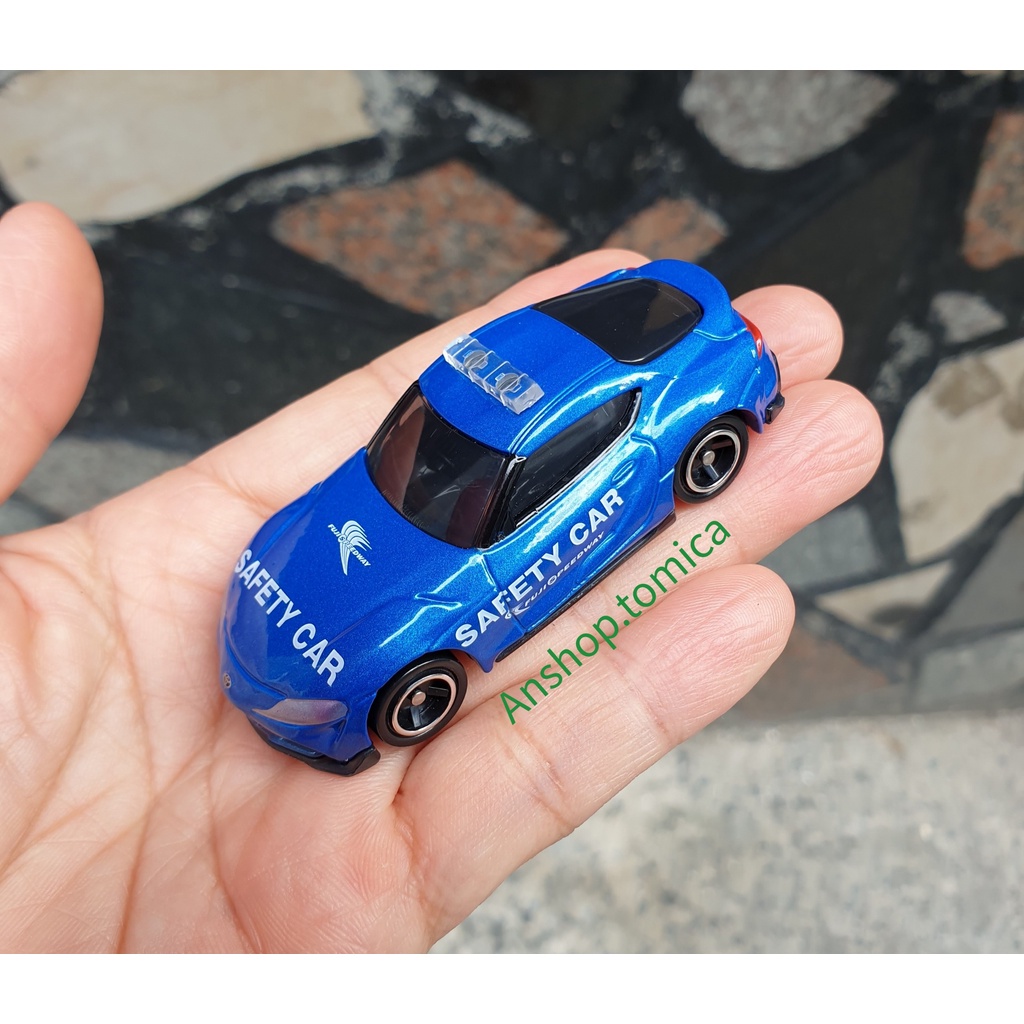 Mô hình xe C.Sát Toyota màu xanh tomica Nhật Bản No87