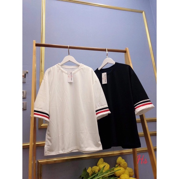 Áo phông cổ tròn tay viền đỏ HSU1