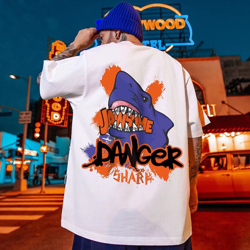 Áo Thun Mùa Hè Dáng Rộng In Họa Tiết Hoạt Hình Phong Cách Hip Hop Nhật Bản Cho Nam Giới Có Size M-8XL