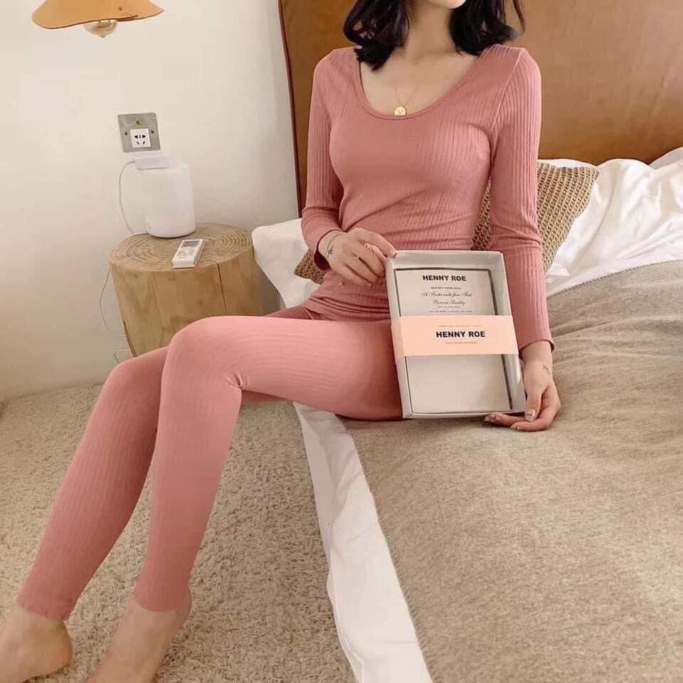 Bộ Quần Áo Giữ Nhiệt Len Tăm Nữ Thu Đông Bộ Ngủ Ở Nhà Siêu Ấm Áp Co Giãn 4 Chiều HENNY ROE