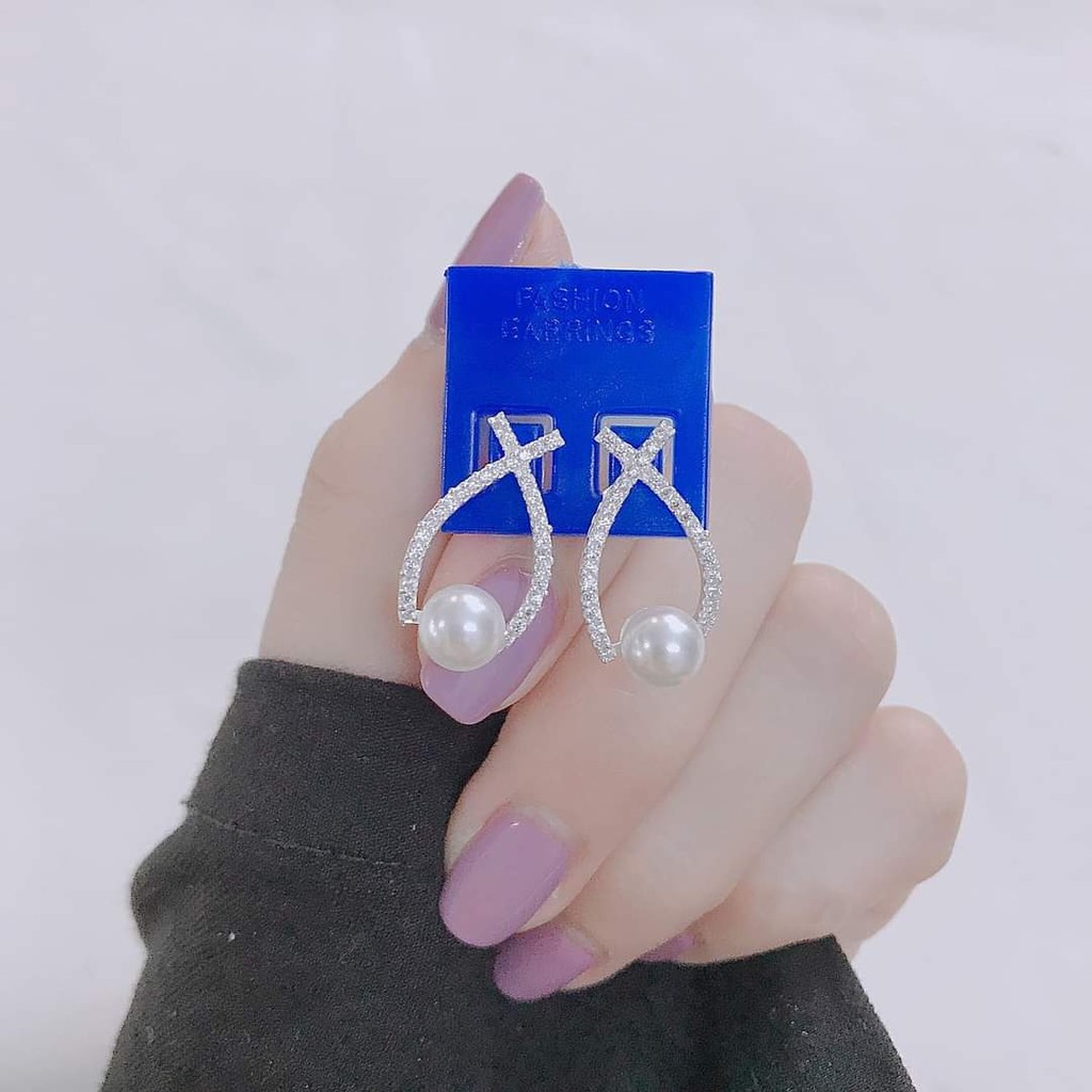 Bông tai bạc ta Van Jewelry V10117 Bông dáng đuôi cá mix ngọc trai nhân tạo