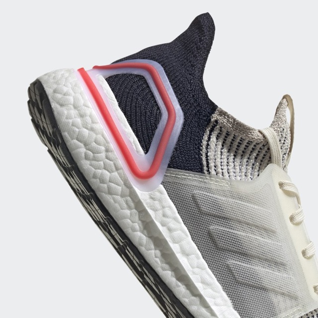 [Giá tốt] adidas ultraboost 5.0 chính hãng giá chỉ 3400k