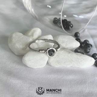 Nhẫn đá Snowflake Obsidian handmade dây màu bạc