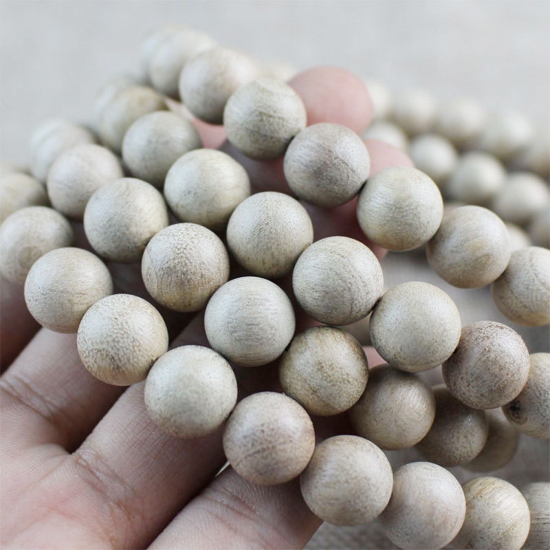 Chuỗi 108 Hạt Gỗ Đàn Hương Màu Trắng Bằng Gỗ Đàn Hương Tự Nhiên