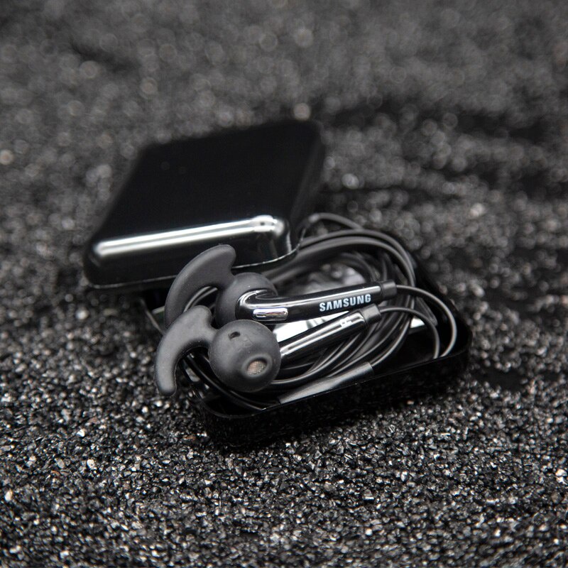 Tai Nghe Nhét Tai Có Micro Jack 3.5mm Phong Cách Thể Thao Chất Lượng Cao Cho samsung s6 s7 Ep-eg920