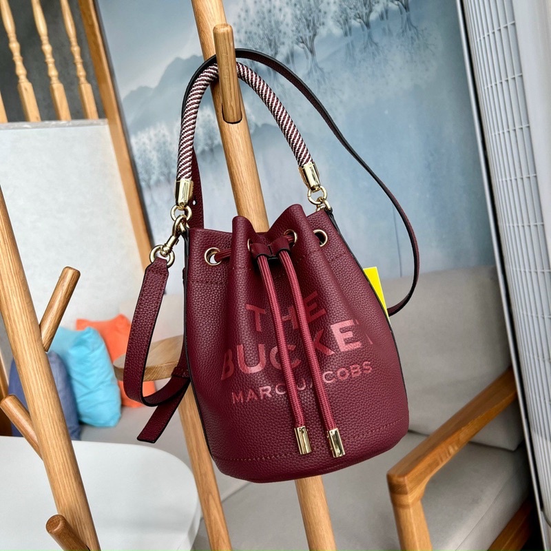 Túi  bucket da M*J dư xịn