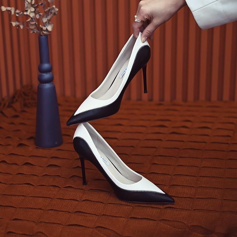 Giày Cao Gót 8cm Mũi Nhọn Phối Màu Đen Và Trắng Thời Trang 2022