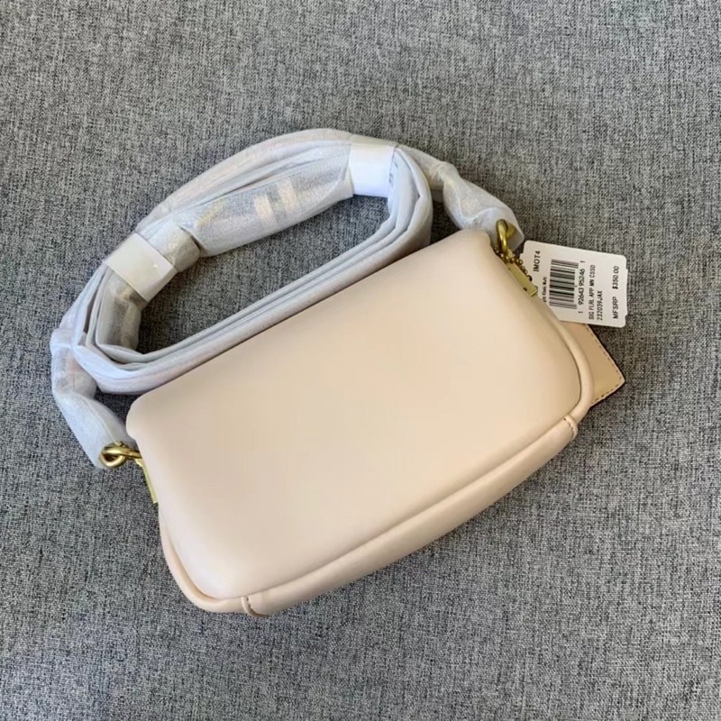 ✨ TÚI COACH TABBY GỐI PILLOW C3880 size 18cm