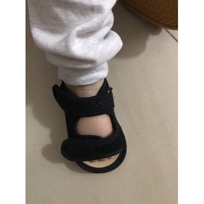 Giày tập đi đế mềm chống trơn trượt cho bé