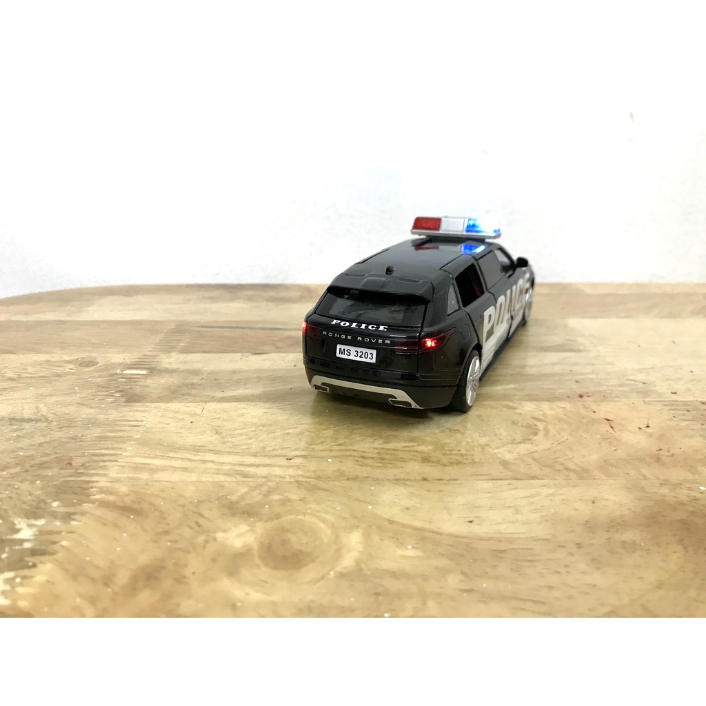 Mô hình xe cảnh sát Range Rover SVAutobiography Limo 2020 _ Tỷ lệ 1:32