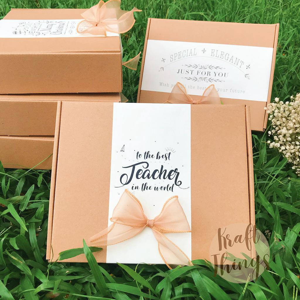COMBO Hộp quà + túi + thiệp + rơm vintage nhiều chủ đề cỡ lớn 30x25x8cm CB3 Kraft Things