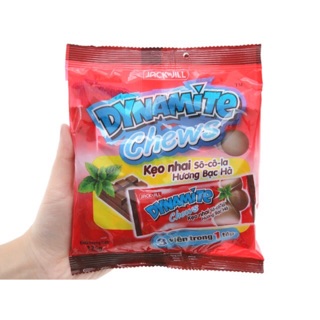 Kẹo nhai socola hương bạc hà dynamite chew gói 125gr