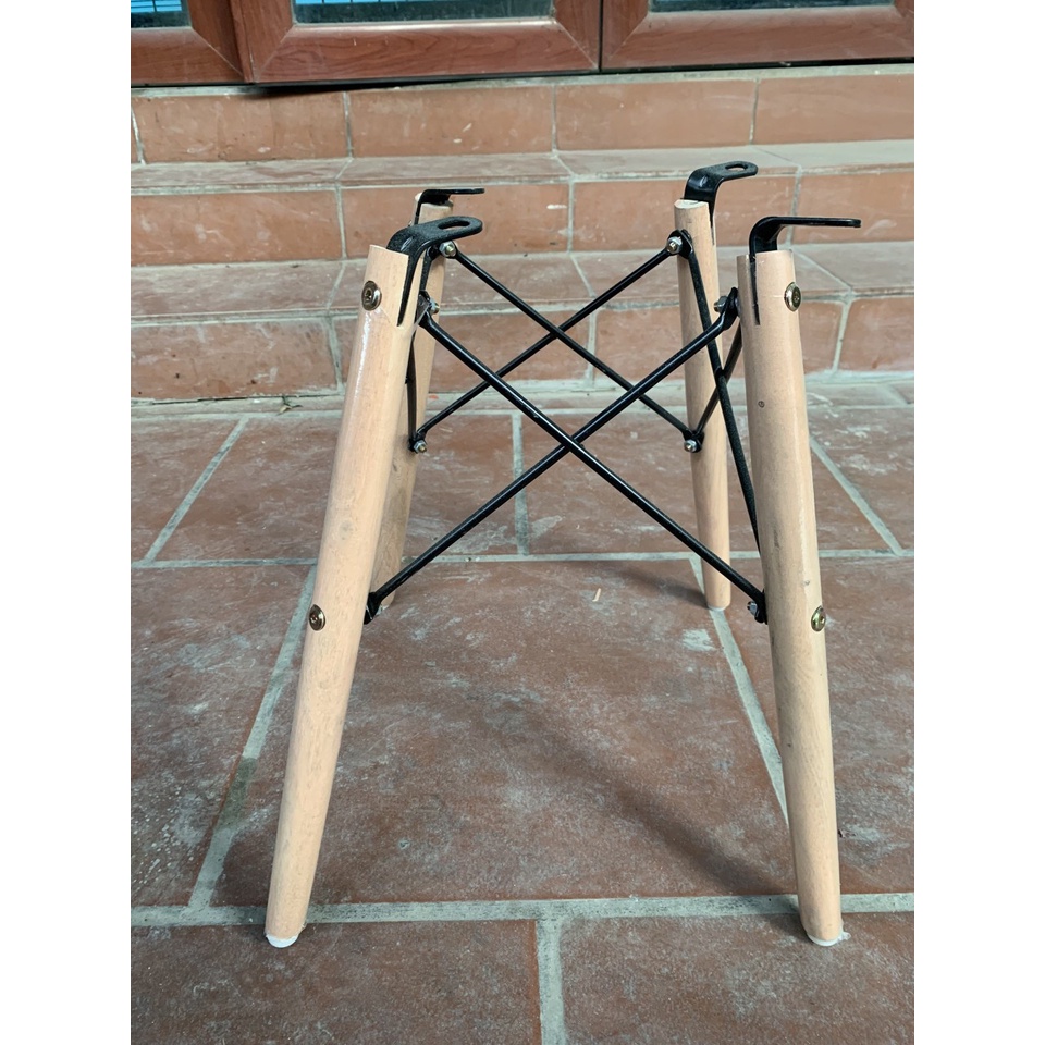 Chân ghế Eames đã lắm sẵn