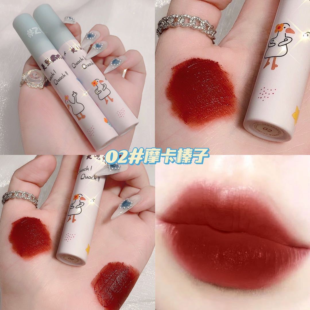 [Hàng mới về] Son môi màu nhung lì lâu trôi thiết kế vỏ hình chú vịt dễ thương | BigBuy360 - bigbuy360.vn