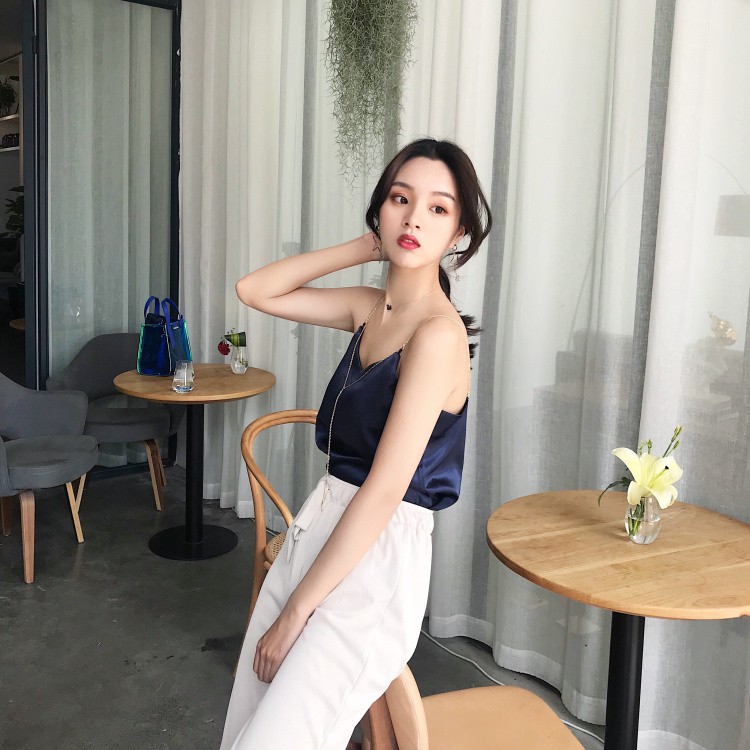 ÁO LỤA HAI DÂY ULZZANG - EMILYSHOP | BigBuy360 - bigbuy360.vn