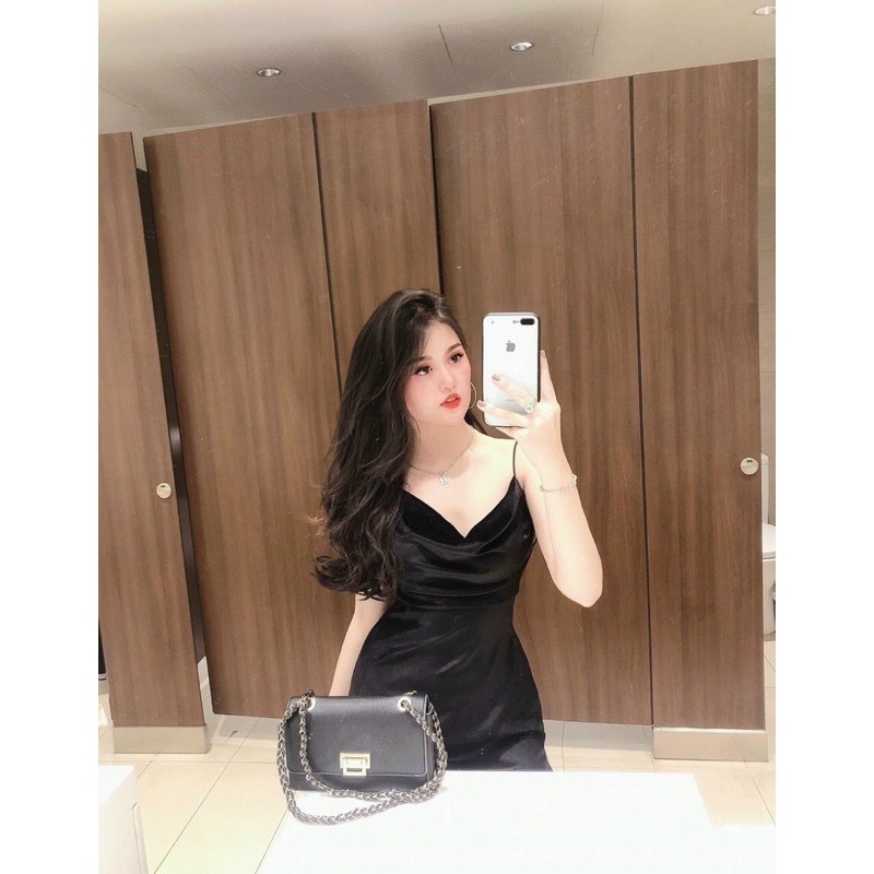 Đầm 2 dây nhung sợi mảnh hở lưng sexy có sẵn mút ngực Sun Fahsion