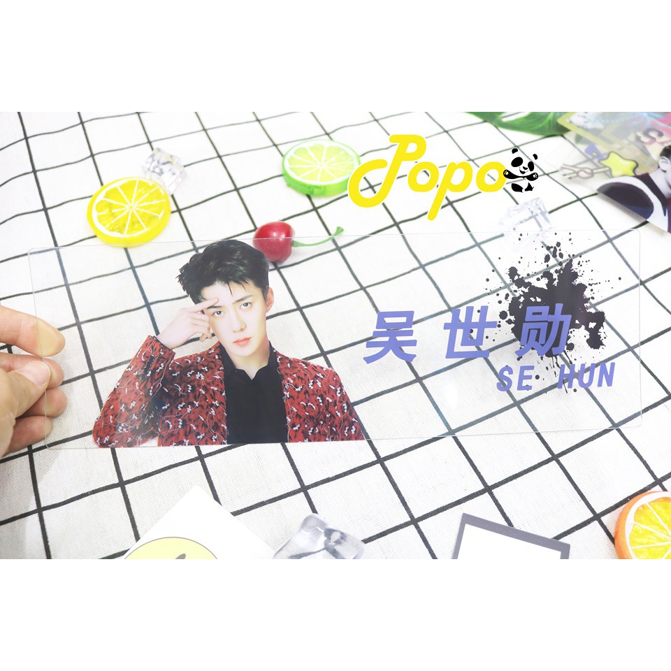 Banner trong cổ vũ EXO