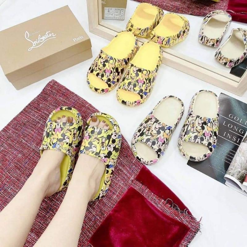 dép hoạ tiết