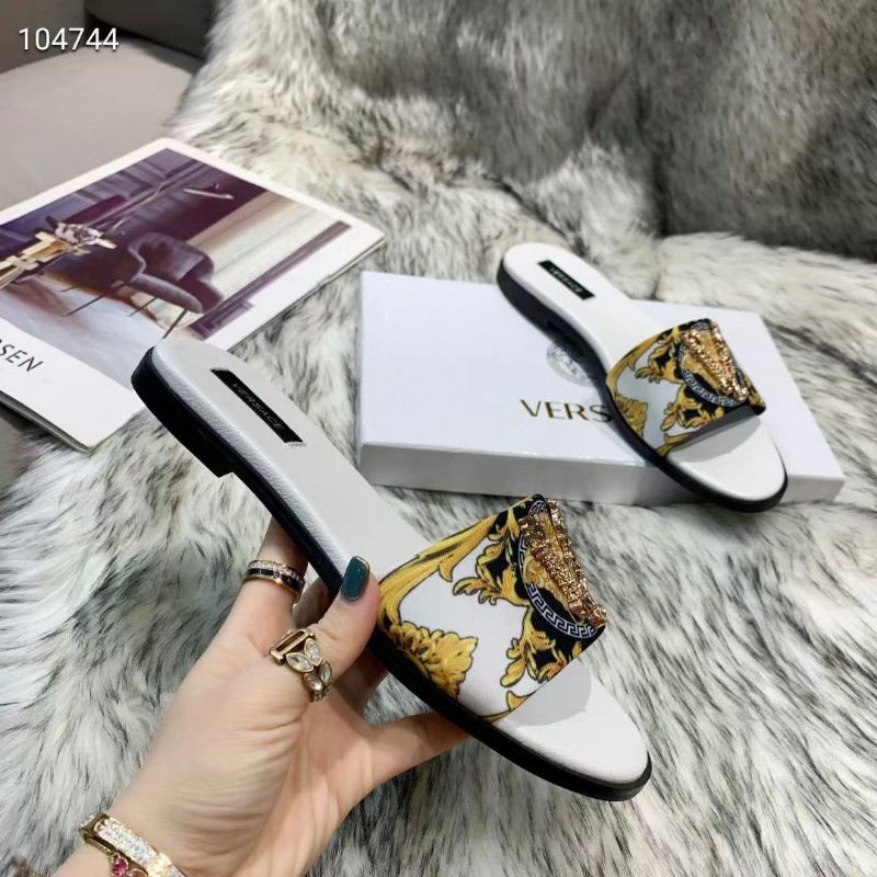 X(ẢNH THẬT) Dép Lê Quai Ngang Hoa Văn Khoá V Fullbox Cao Cấp