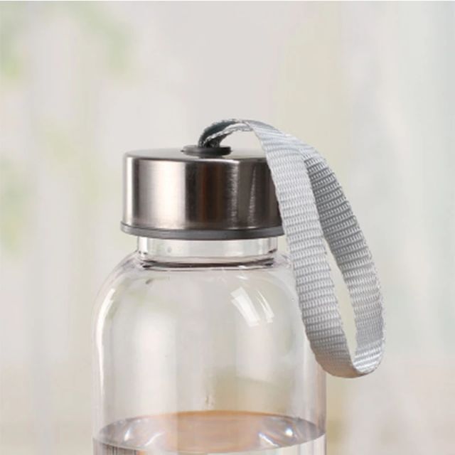 Bình đựng nước thủy tinh 500ml lắp inox có quai đeo