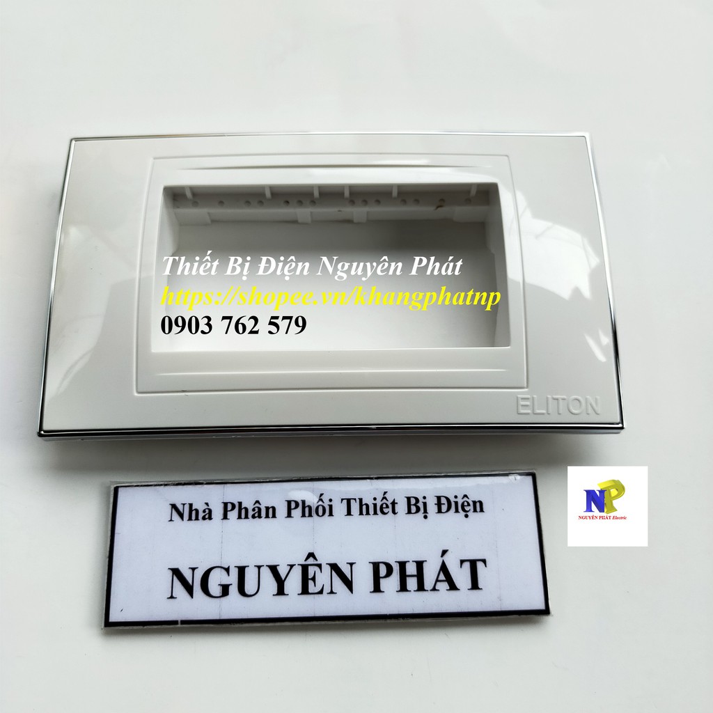 Mặt 3 Lổ X6 Viền Mạ Crom - Hàng Cao Cấp Có Kèm Ổ Cắm Công Tắc
