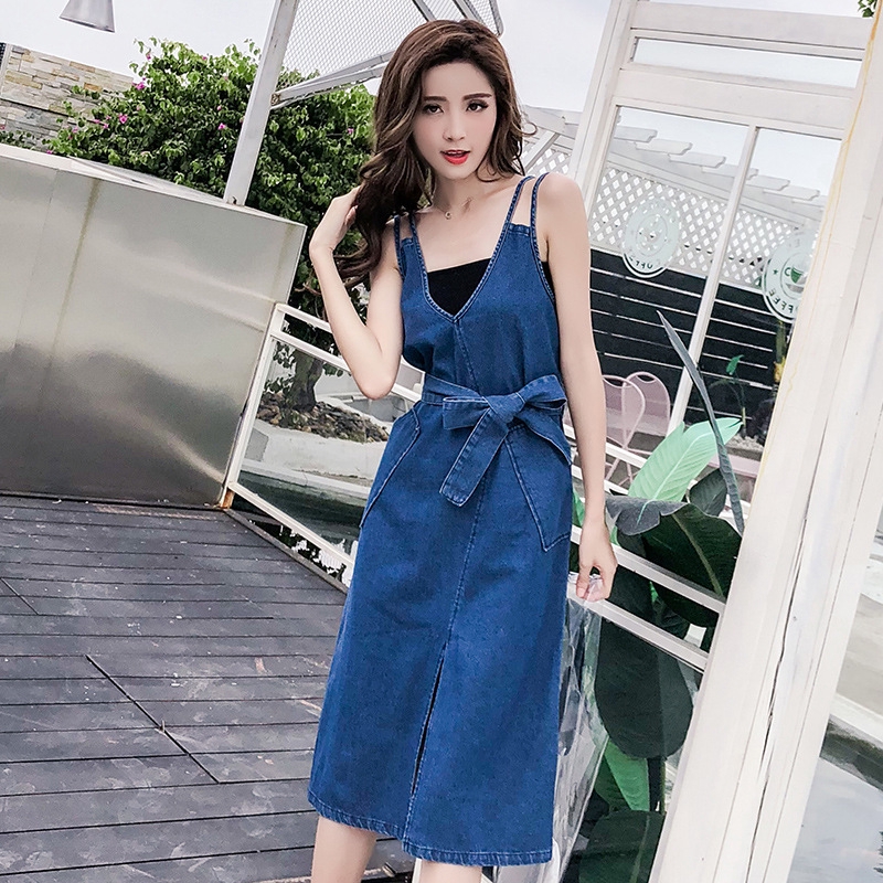 Đầm Yếm Jean Dáng Chữ A Cổ Chữ V Xinh Xắn Thời Trang | BigBuy360 - bigbuy360.vn