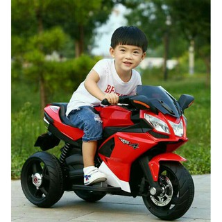 XE MÁY ĐIỆN CHO BÉ MÀU ĐỎ AH220