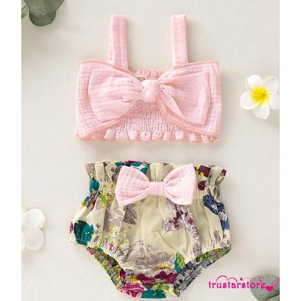 Bộ đồ ngủ phối họa tiết dễ thương cho bé