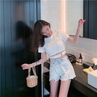 Áo Croptop Kiểu Hở Eo