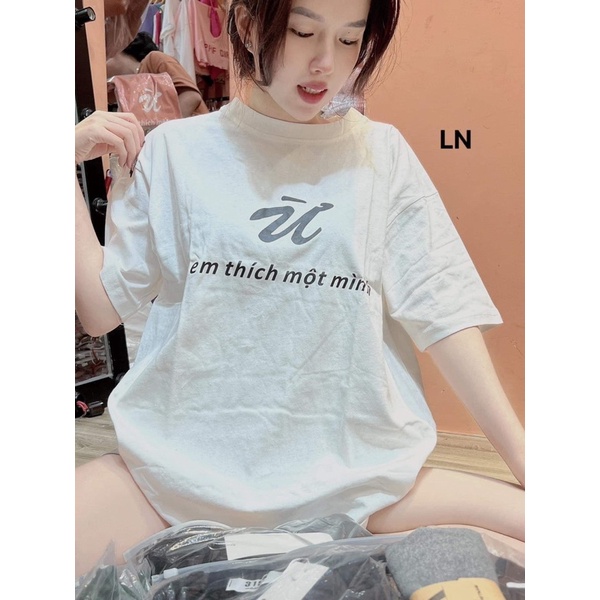Áo phông chữ Em thích một mình DA6