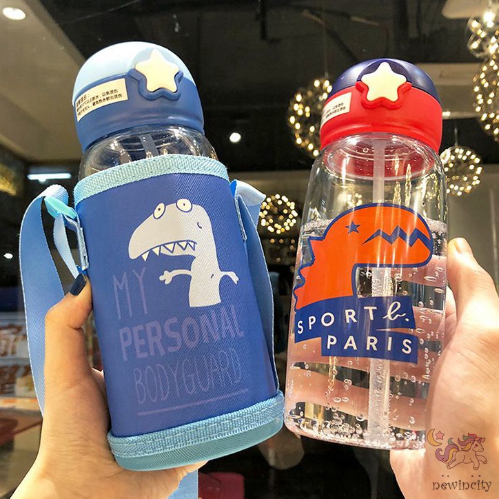 Bình Đựng Nước Có Nắp Đậy Và Ống Hút Cho Bé