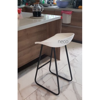 Ghế bar nhựa chân sắt