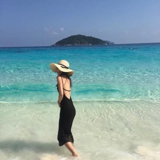Maxi lưng trần