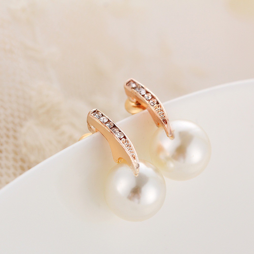 Bộ dây chuyền + khuyên tai ngọc trai cao cấp