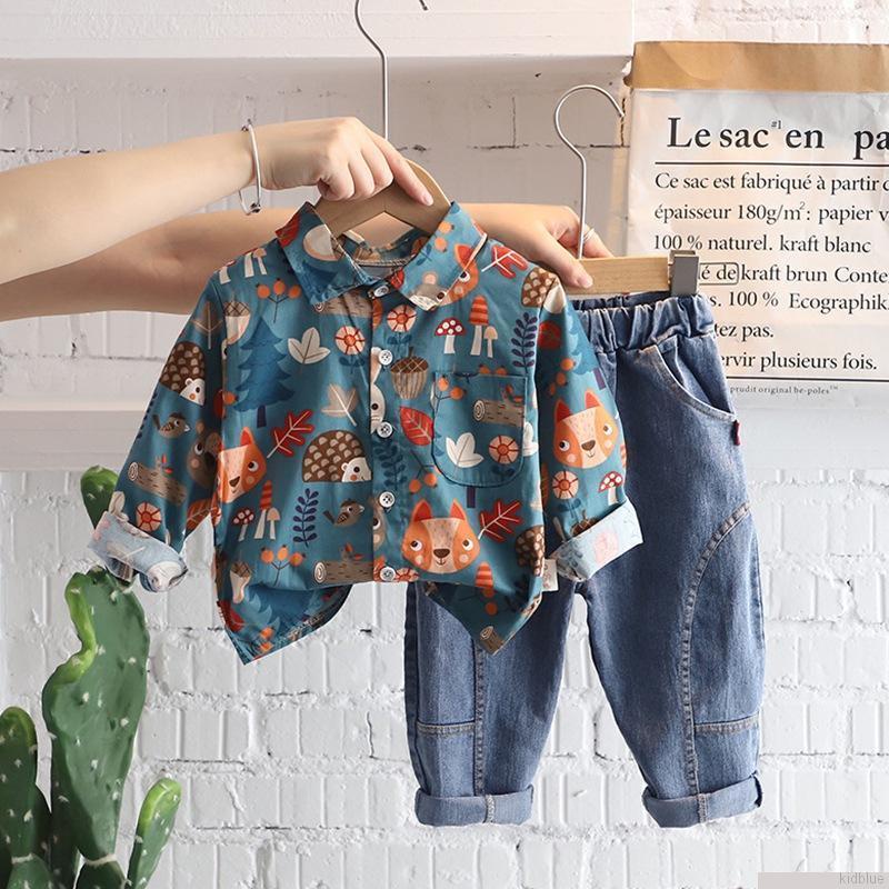 Bộ áo sơ mi tay dài in họa tiết và quần jean thời trang dành cho bé trai