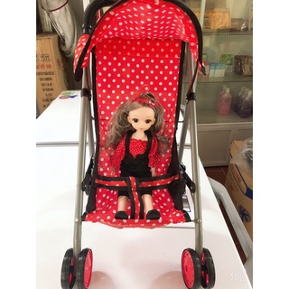 Búp bê có xe đẩy