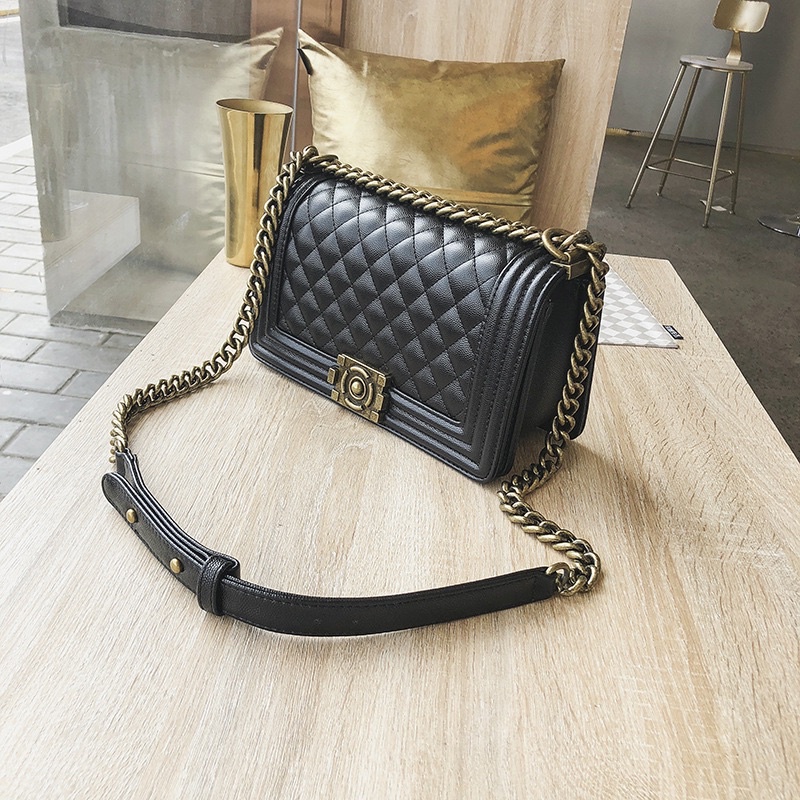 Túi xách nữ dáng hộp / túi xách boy khoá đep dây xích pha da hot G761 - OK SHOP