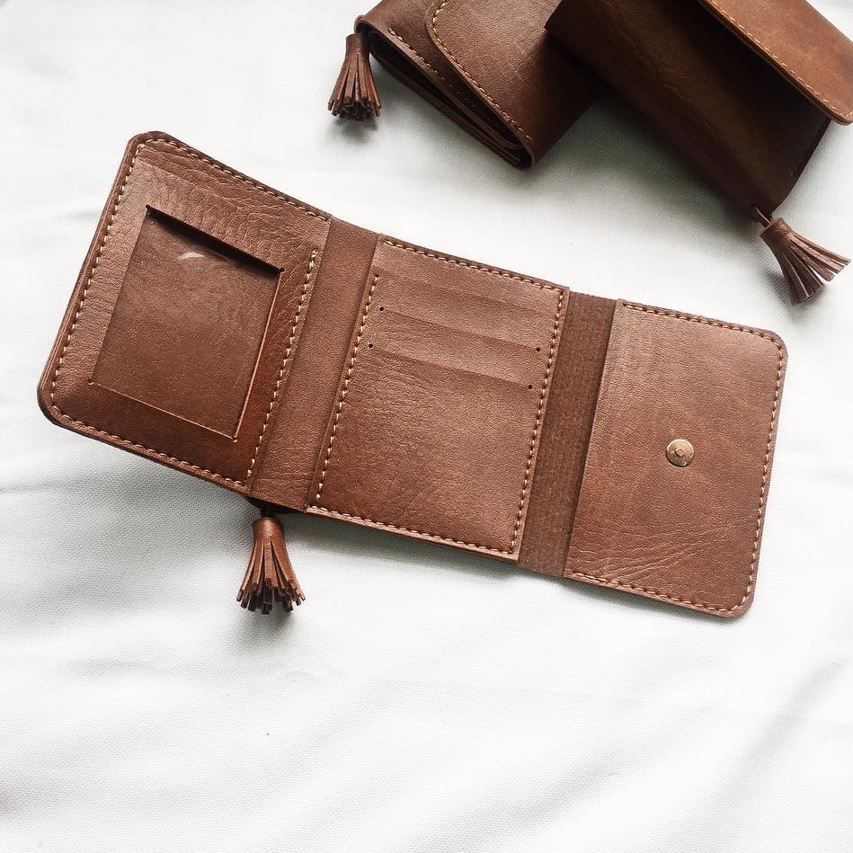 Ví da nữ Handmade Tassel Wallet Onetothree