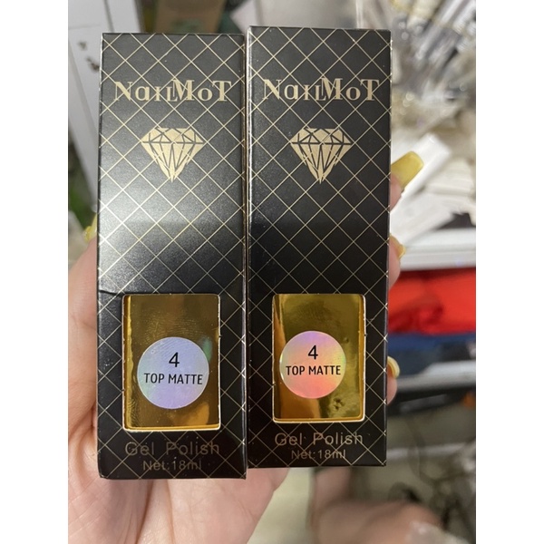 Top lì không bắt kim loại NailMoT