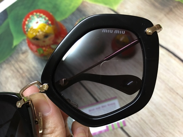 Kính râm nữ Miu-Miu SMU060S fullbox