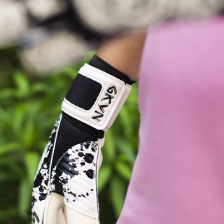 Găng Tay Thủ Môn GKVN ĐỜI Version 2 - Model Ergo Cut