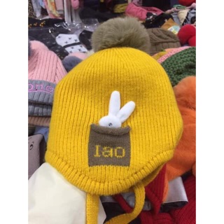 Mũ len quả bông