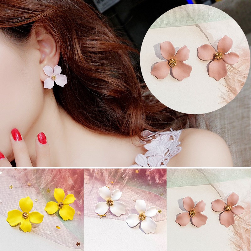 Khuyên Tai Hình Hoa Phun Sơn Màu Phong Cách Hàn Quốc Cho Nữ