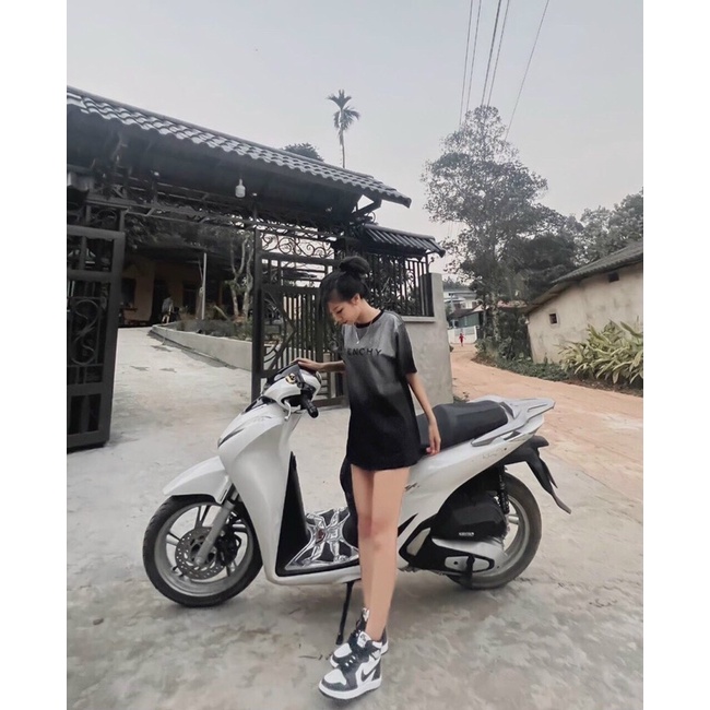 Áo thun loang Givench.y hoạ tiết loang vai from unisex nam nữ