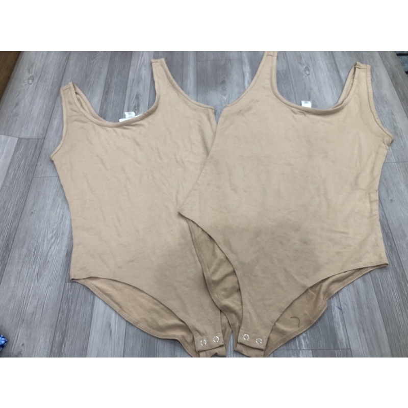 Body suit f21 size L chất cotton mềm co dãn tốt